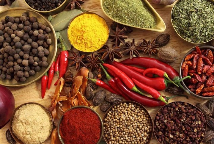 درمان افسردگی و استرس های روزانه با ۵ ادویه و گیاه عالی و کارآمد
